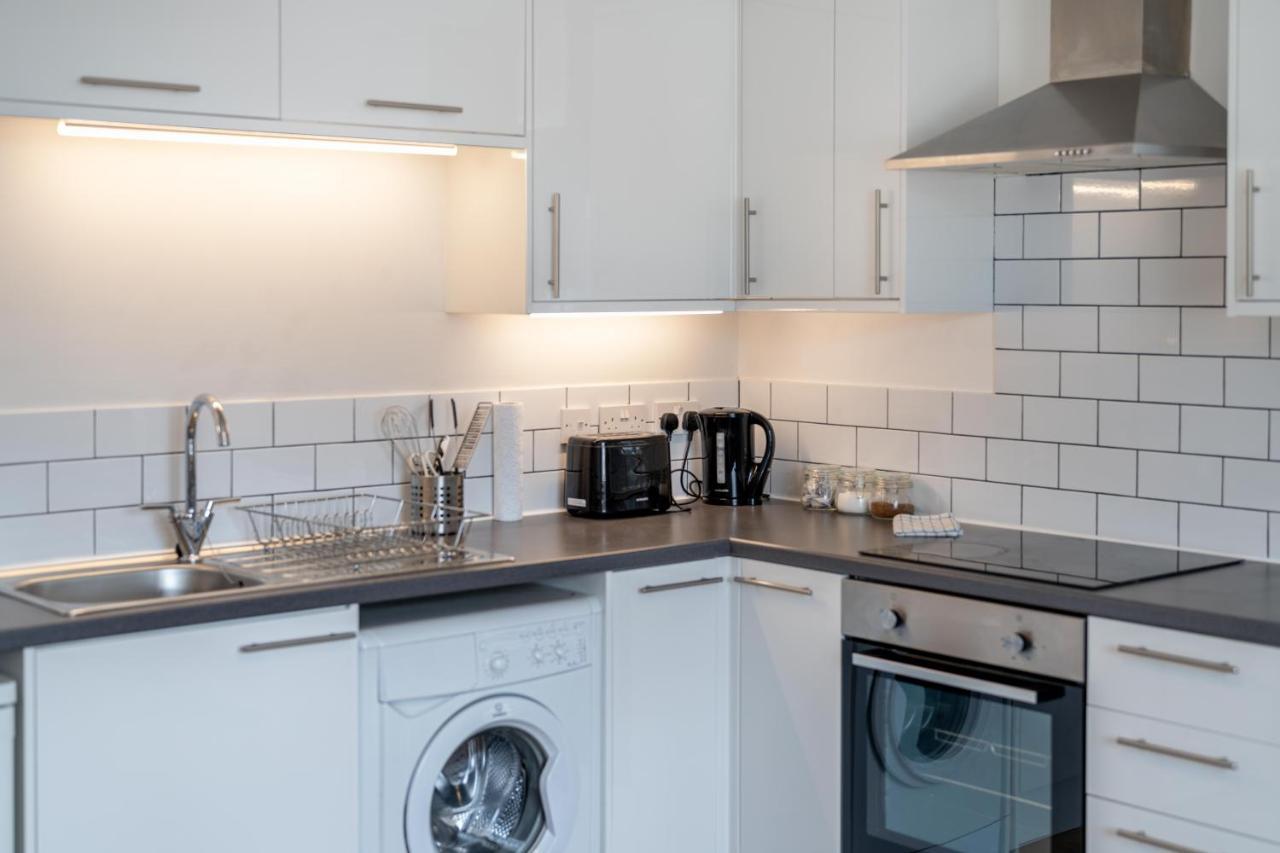 Stansted Airport & Bishops Stortford Town Centre Professional Apartment Bishop's Stortford Dış mekan fotoğraf